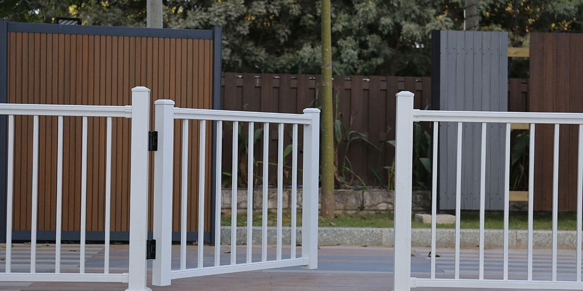 Aluminum Deck Railing installed