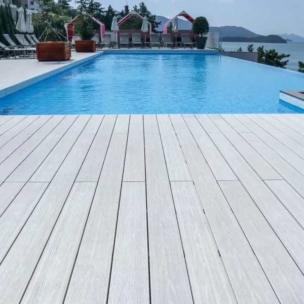 Explorer Series Composite Decking