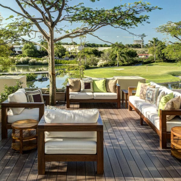 Monarch Series Composite Decking