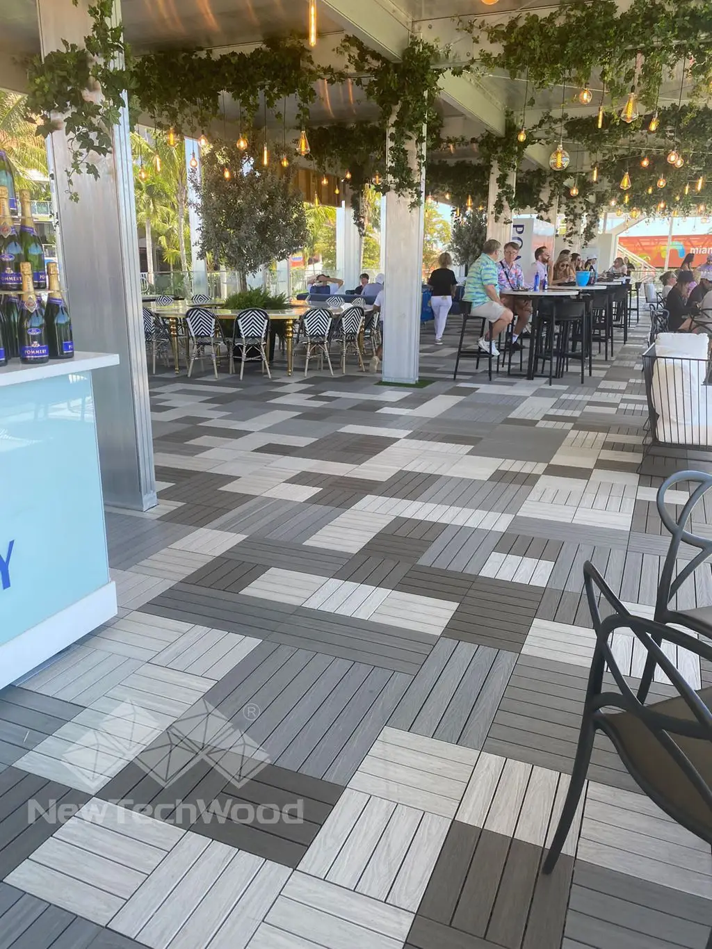 Composite Deck Tiles | NewTechWood