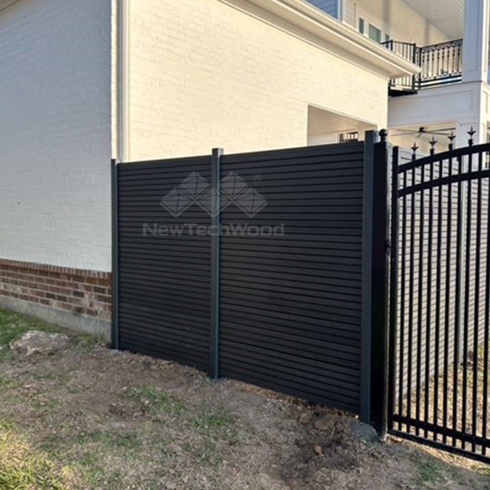 UH66 – UltraEasy European Fencing